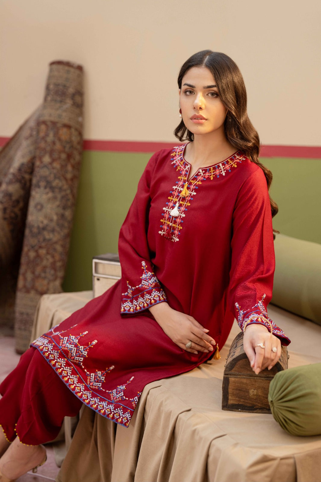 Husn-e-Inaab