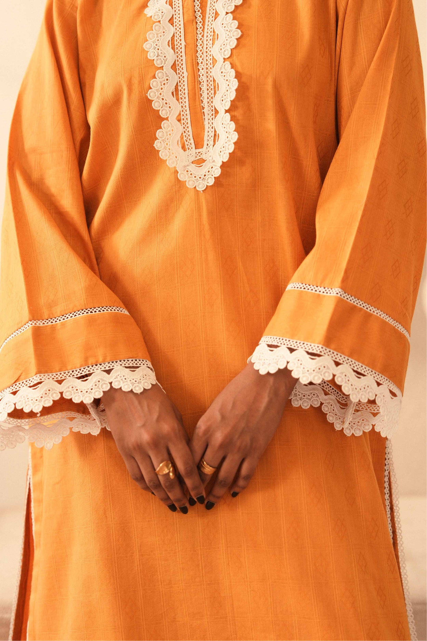 Jacquard 2 Pc Shirt and Farshi Shalwar